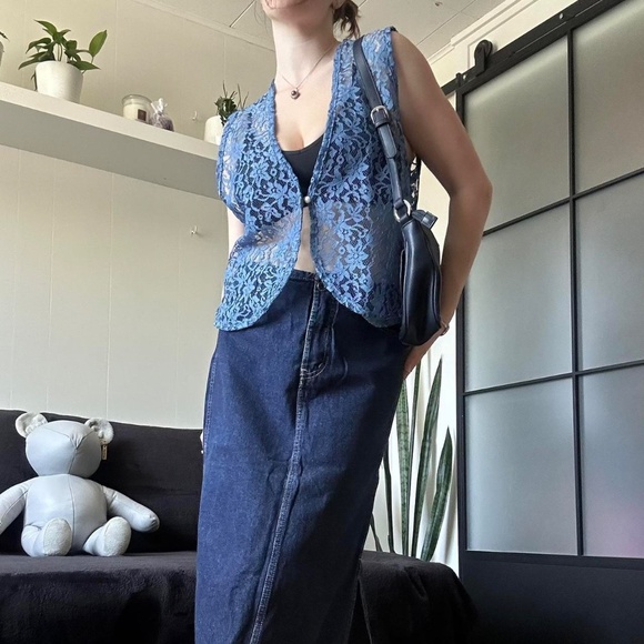 Vintage 90s Sheer Blue Lace Vest - Picture 6 of 8